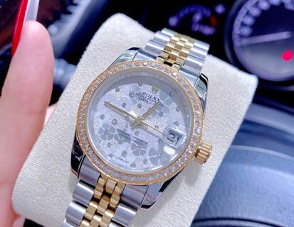 Đồng hồ nữ Rolex Lady Datejust viền đá mặt trắng đính hoa