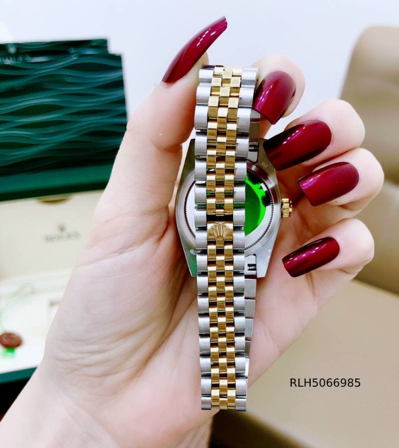 Đồng hồ Rolex ngọc trinh dây kim loại đính đá