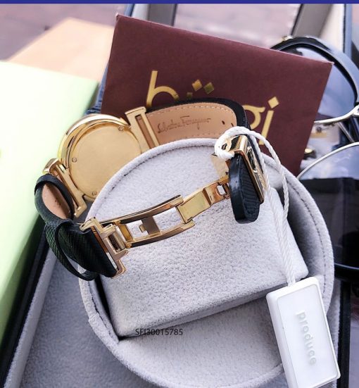 dong ho salvatore ferragamo nu day da gia re