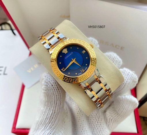 VH5015807-Versace-2 đồng hồ Versace Daphnis dây kim loại giá rẻ