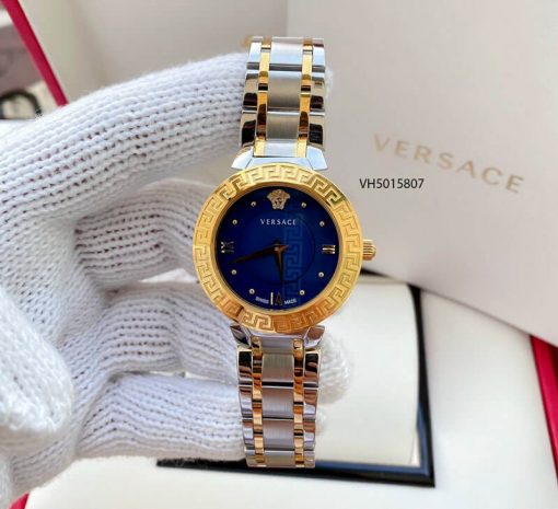 VH5015807-Versace-6 đồng hồ Versace Daphnis dây kim loại giá rẻ