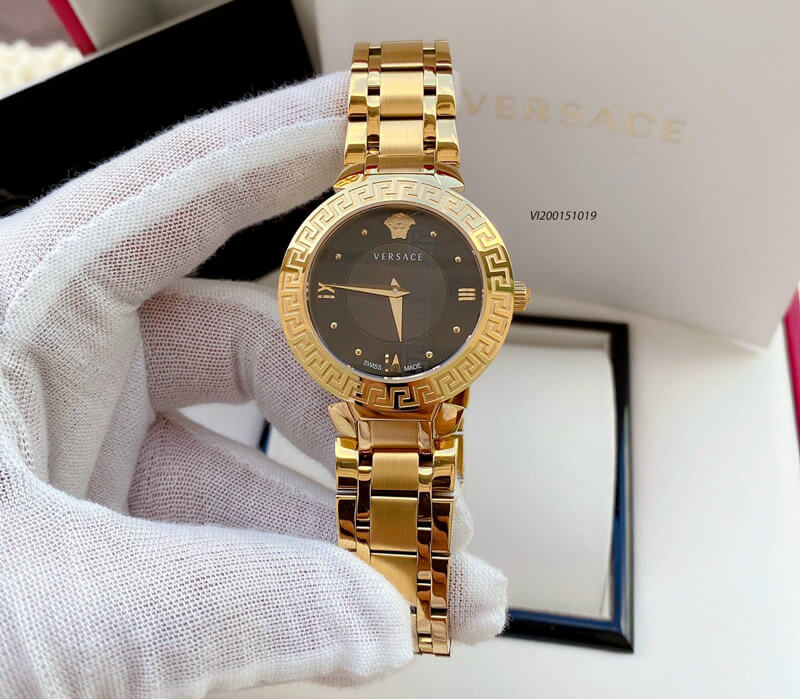 vi200151019-versace-vang-xanh-6 Đồng hồ cặp Versace Daphnis dây Demi vàng mạ PVD