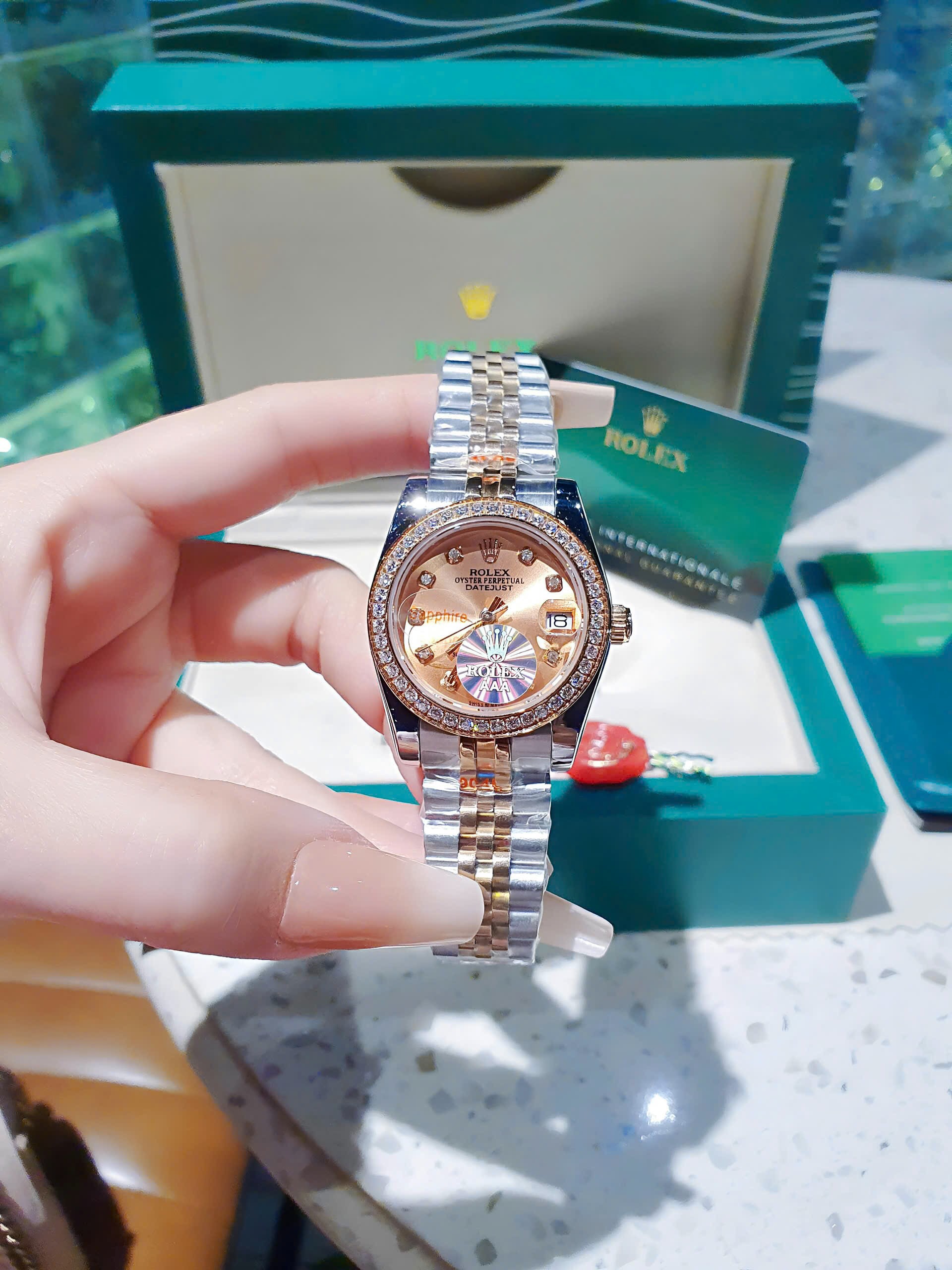 Đồng Hồ Rolex Nam Nữ dây demi gold rose viền đá cao cấp